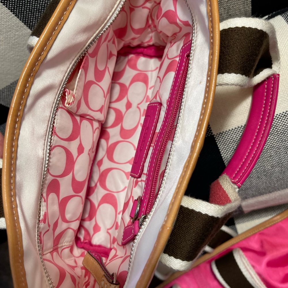 Coach small bag bundle - Picture 4 of 6